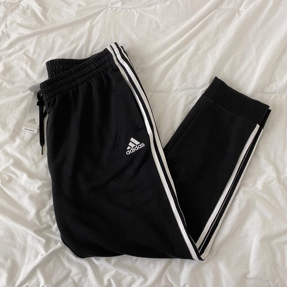 NWT ADIDAS Men's 3-Stripe Jogger Pants in Black Size 2XL (XXL) MSRP $50